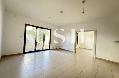 Townhouse - 4 - 4 for rent in Noor Townhouses - Town Square - Dubai Townhouse - 4 - 4 for rent in Noor Townhouses - Town Square - Dubai