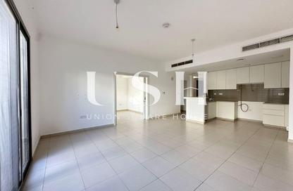 Townhouse - 4 - 4 for rent in Noor Townhouses - Town Square - Dubai
