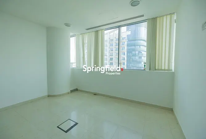 152366106 - Property Image 2