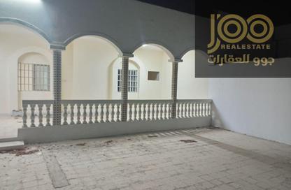 Villa - 4 - 4 for rent in Al Raas 1 - Al Raas - Umm Al Quwain