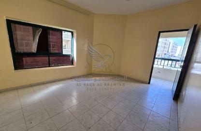 Apartment - 1 - 1 for rent in Al Qulaya'ah - Al Sharq - Sharjah Apartment - 1 - 1 for rent in Al Qulaya'ah - Al Sharq - Sharjah