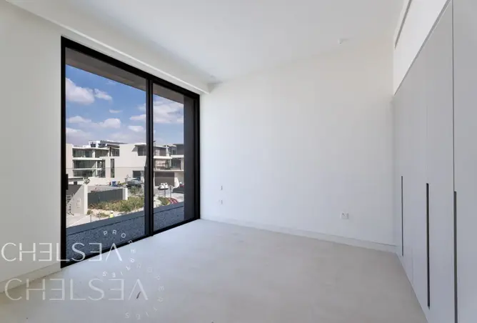 136569302 - Property Image 2