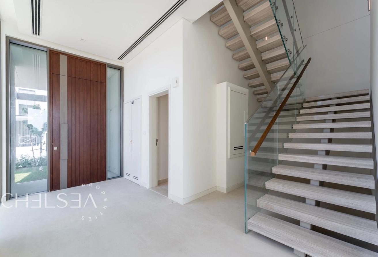 SEMI-DETACHED | COMMUNITY VIEW | NO AGENTS photo 18