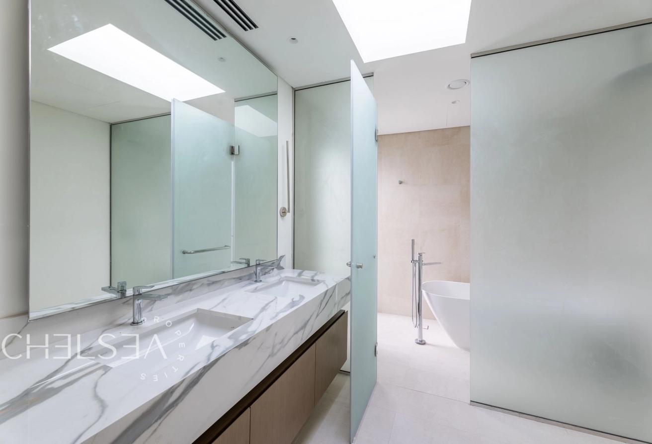 SEMI-DETACHED | COMMUNITY VIEW | NO AGENTS photo 14