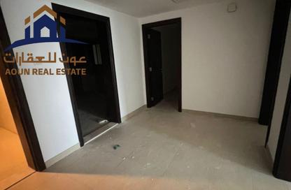 Apartment - 3 Bedrooms - 4 Bathrooms for rent in Al Khan Corniche - Al Khan - Sharjah