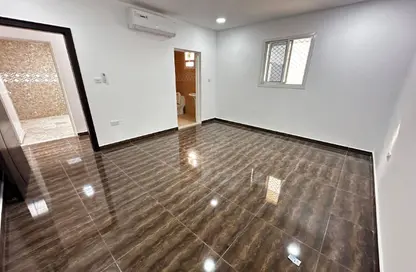 Apartment - 2 Bedrooms - 2 Bathrooms for rent in Shakhbout City - Abu Dhabi