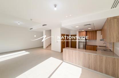 Townhouse - 3 - 4 for rent in Bloom Living - Zayed City (Khalifa City C) - Khalifa City - Abu Dhabi