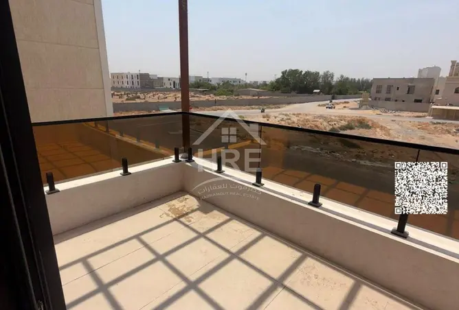 122475351 - Property Image 3