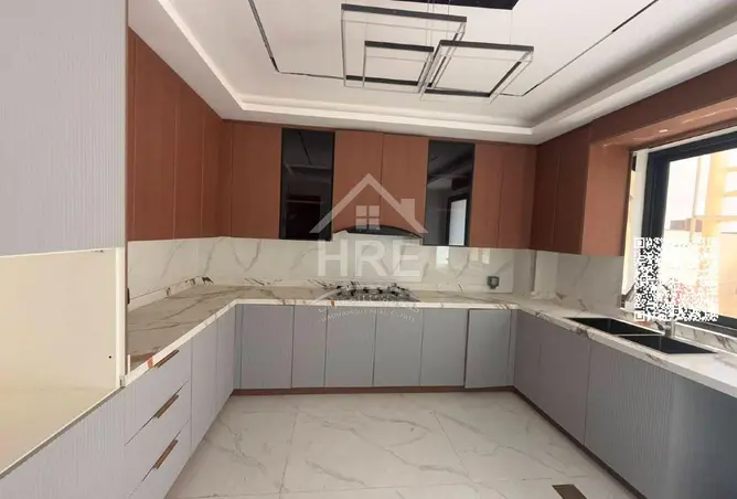 122475351 - Property Image 2