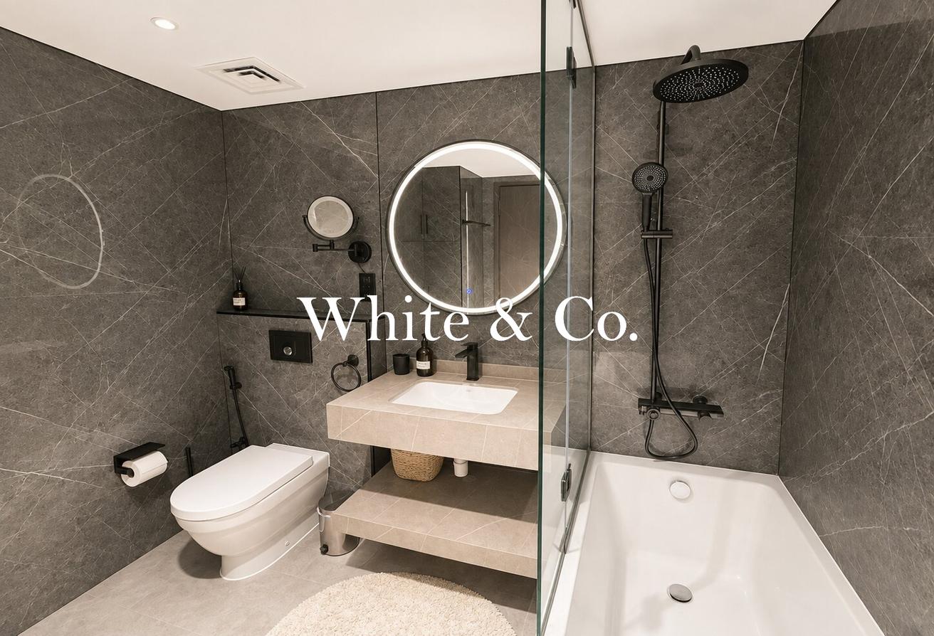 Luxurious | Fully Furnished | Lake View photo 4