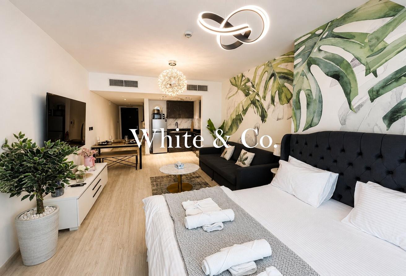 Luxurious | Fully Furnished | Lake View photo 9