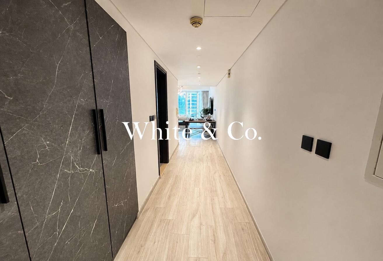 Luxurious | Fully Furnished | Lake View photo 8