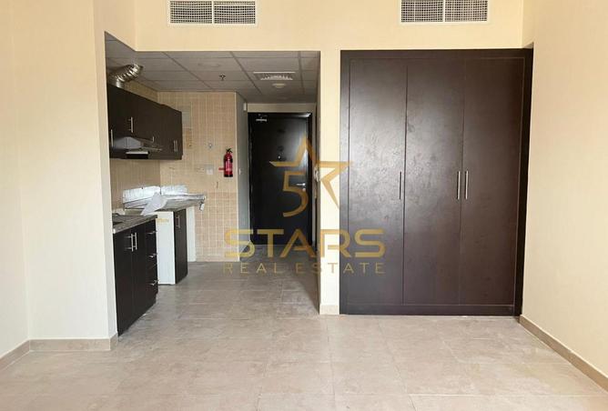 104694161 - Property Image 2