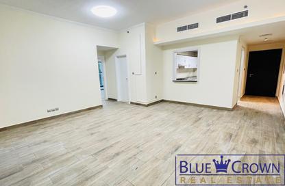 Apartment - 2 Bedrooms - 2 Bathrooms for rent in Flamingo Building - District 15 - Jumeirah Village Circle - Dubai