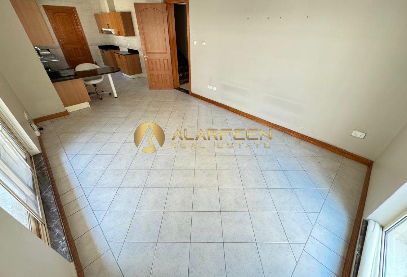 4 bed villa | Gated Community | Private Garden photo 3
