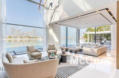 Villa - 5 Bedrooms - 7+ Bathrooms for sale in Signature Villas Frond E - Signature Villas - Palm Jumeirah - Dubai