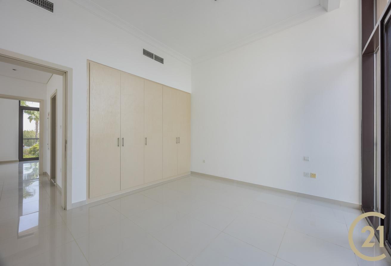 5BR + Maid | Vacant | Viewable | Singlerow photo 21