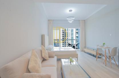 Apartment - Studio - 1 Bathroom for rent in Burj Al Nujoom - Downtown Dubai - Dubai Apartment - Studio - 1 Bathroom for rent in Burj Al Nujoom - Downtown Dubai - Dubai