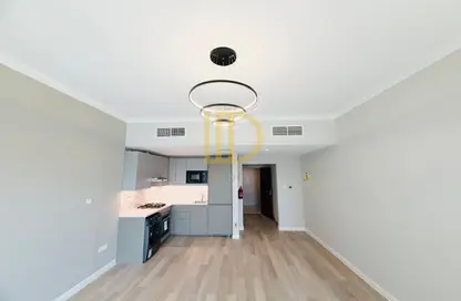 Apartment - Studio - 1 Bathroom for rent in Burj Al Nujoom - Downtown Dubai - Dubai