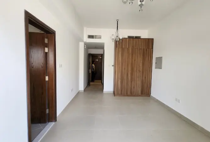 136118229 - Property Image 3