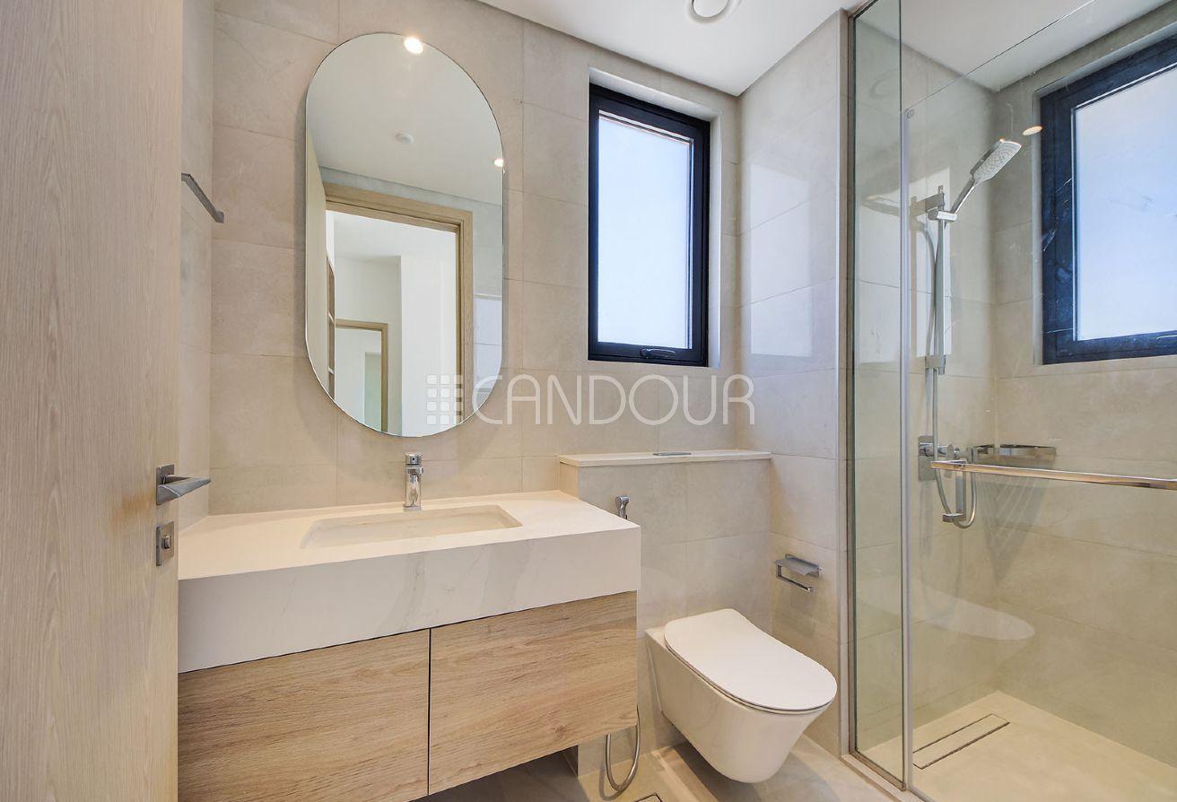 Corner Unit | Type C1 | Next to the Park | Vacant photo 8