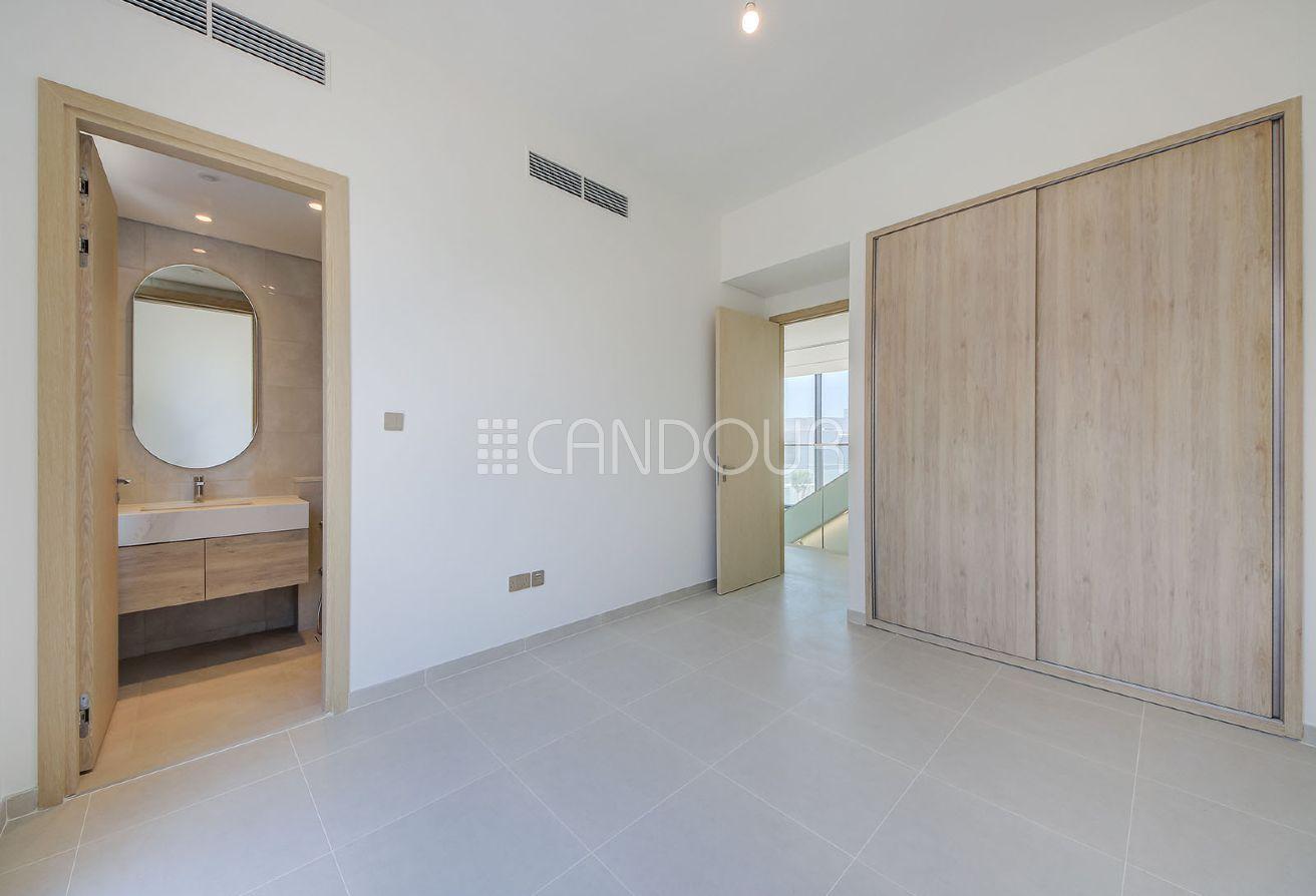Corner Unit | Type C1 | Next to the Park | Vacant photo 21