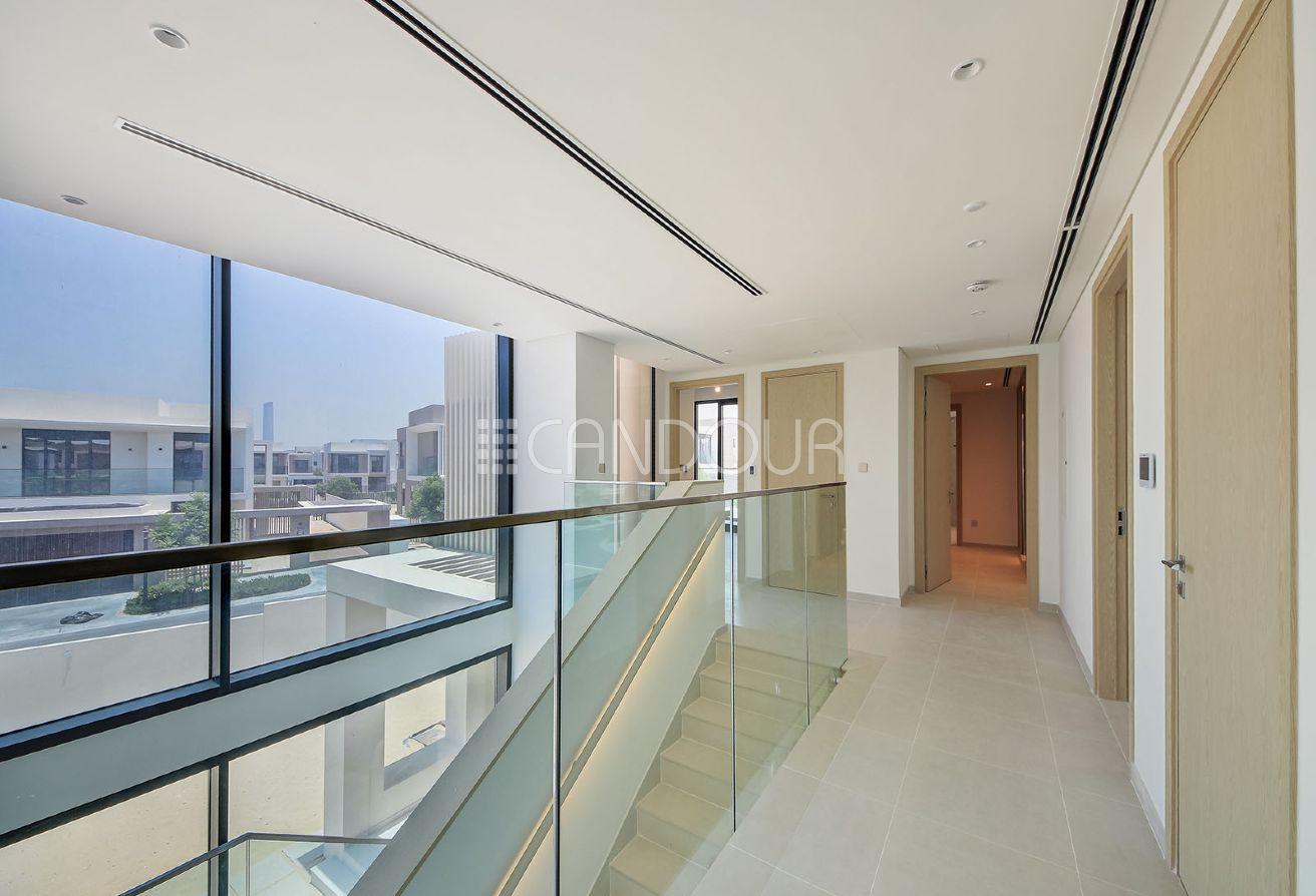 Corner Unit | Type C1 | Next to the Park | Vacant photo 14