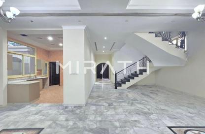 Villa - 4 Bedrooms - 5 Bathrooms for rent in Al Barsha 1 Villas - Al Barsha 1 - Al Barsha - Dubai Villa - 4 Bedrooms - 5 Bathrooms for rent in Al Barsha 1 Villas - Al Barsha 1 - Al Barsha - Dubai