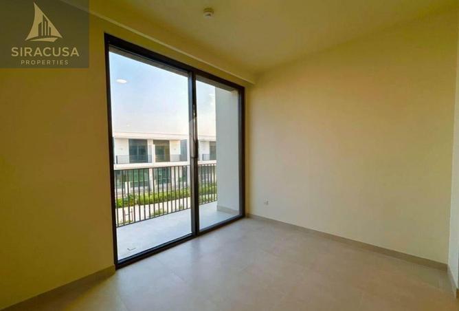 104242122 - Property Image 3