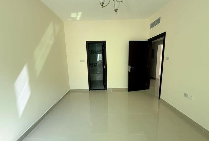 63653602 - Property Image 3