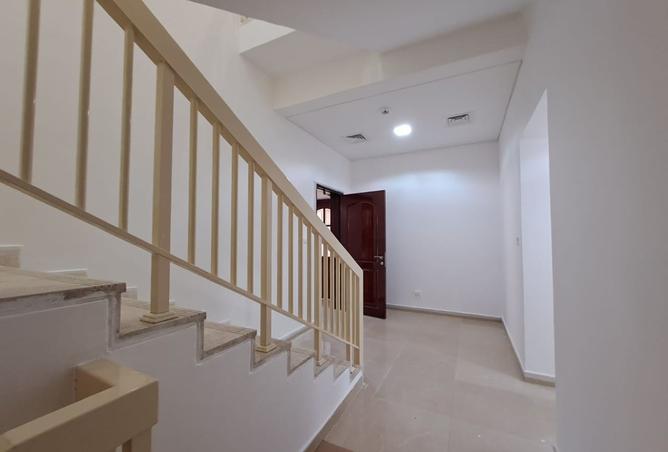 122900545 - Property Image 3