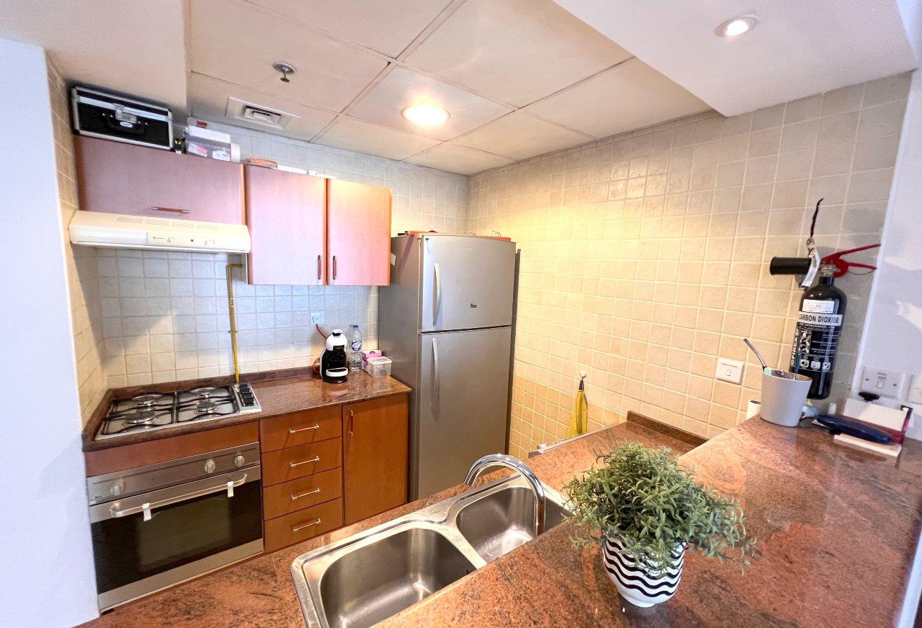 Furnished 1BR | Highest Floor | Great Location photo 11