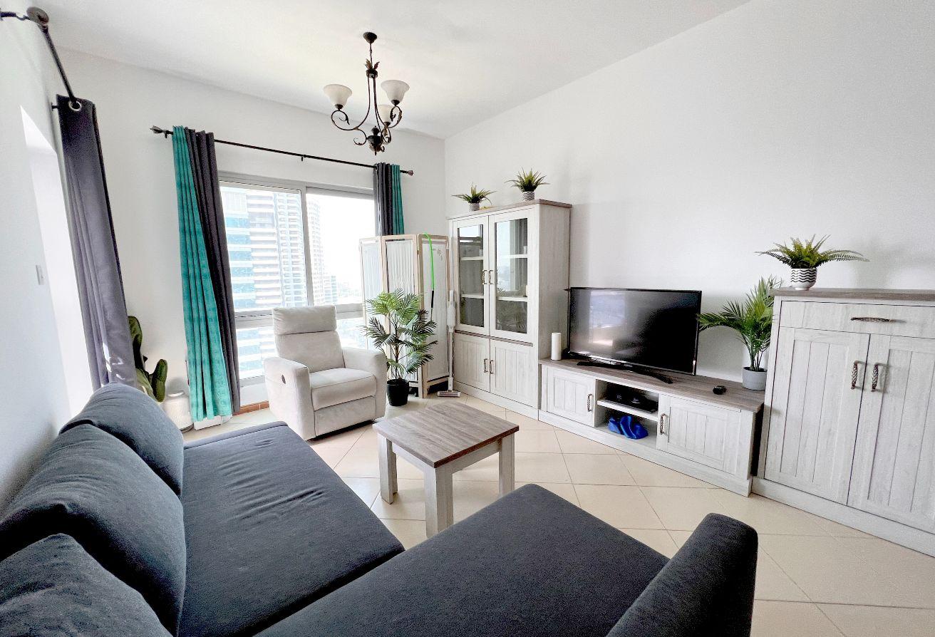 Furnished 1BR | Highest Floor | Great Location photo 12