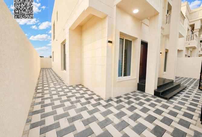 137454904 - Property Image 2