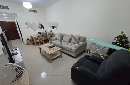 Apartment - 2 Bedrooms - 3 Bathrooms for rent in Icon Tower 2 - JLT Cluster L - Jumeirah Lake Towers - Dubai