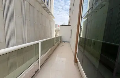 شقة - 2 غرف نوم - 2 حمامات للايجار في المجاز 2 - المجاز - الشارقة