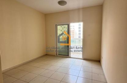 Apartment - 1 - 2 for rent in Al Majaz 3 - Al Majaz - Sharjah