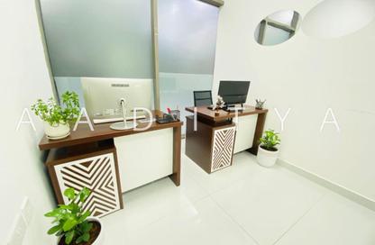 Office Space - Studio - 1 Bathroom for rent in Red Avenue - Al Garhoud - Dubai Office Space - Studio - 1 Bathroom for rent in Red Avenue - Al Garhoud - Dubai