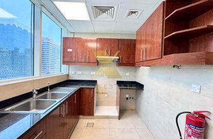 Apartment - 2 Bedrooms - 2 Bathrooms for rent in Hamdan Street - Abu Dhabi Apartment - 2 Bedrooms - 2 Bathrooms for rent in Hamdan Street - Abu Dhabi