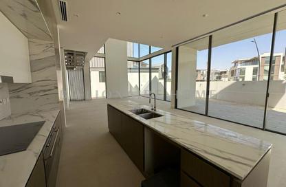 Villa - 4 Bedrooms - 5 Bathrooms for sale in Nad Al Sheba Gardens 2 - Nad Al Sheba Gardens - Nad Al Sheba - Dubai