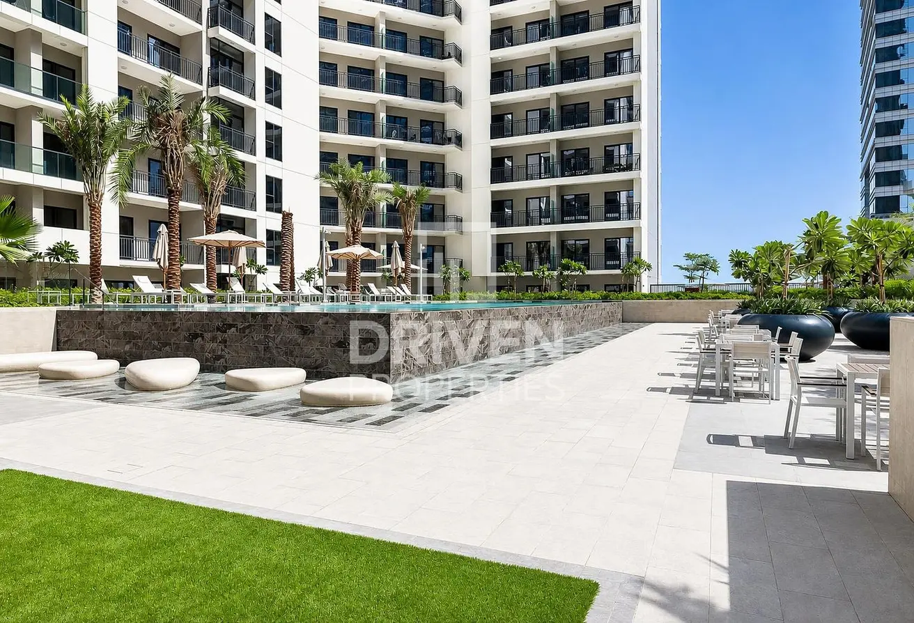 135627340 - Property Main Image