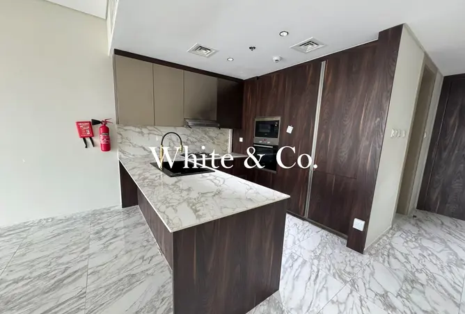 161422209 - Property Image 3