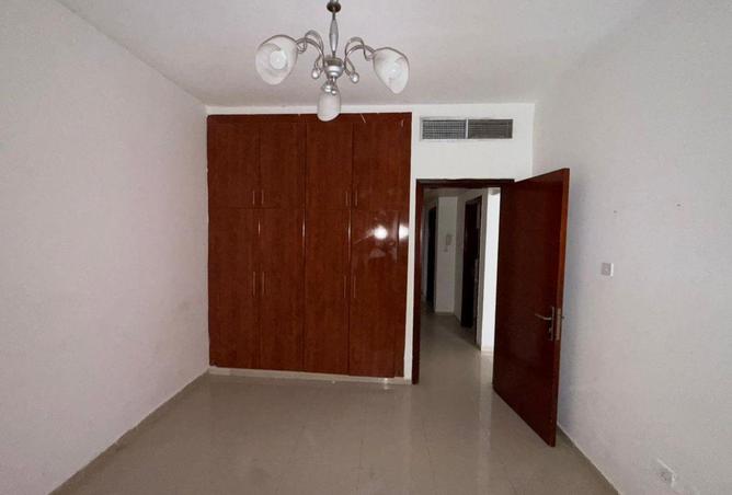 88774054 - Property Image 3