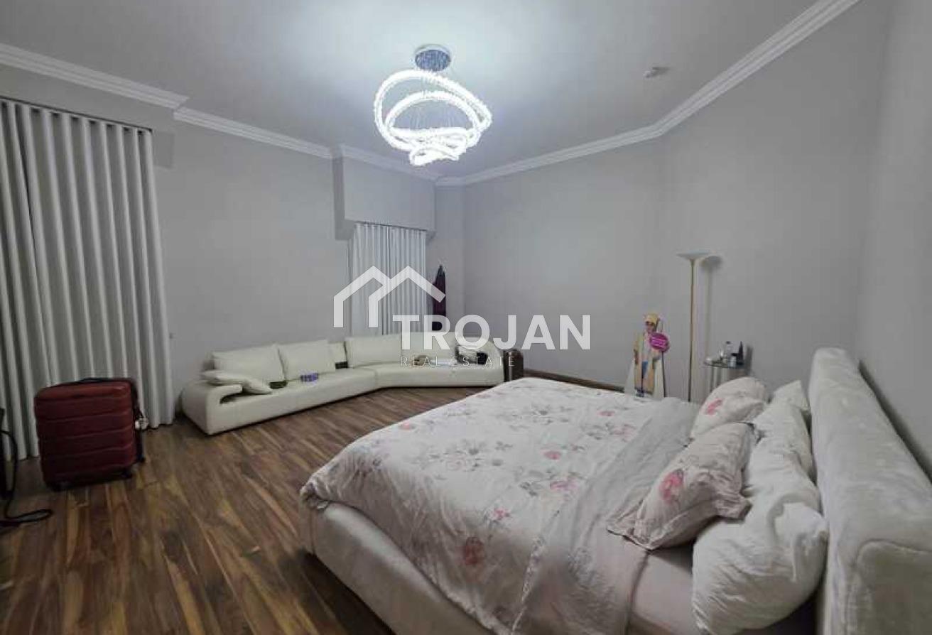 Spacious 4BR Villa | Prime Location | Furnished photo 9