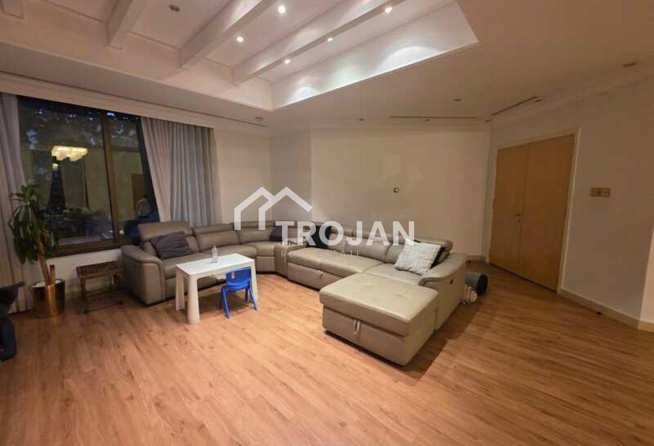 Spacious 4BR Villa | Prime Location | Furnished photo 12