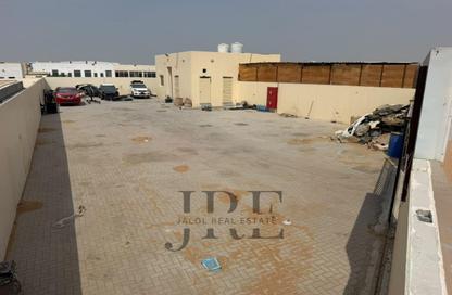 Warehouse - Studio - 1 for rent in Al Sajaa Industrial - Al Sajaa - Sharjah