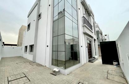 Villa - 5 Bedrooms - 6 Bathrooms for rent in Hoshi - Al Badie - Sharjah