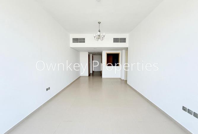 122460880 - Property Image 3