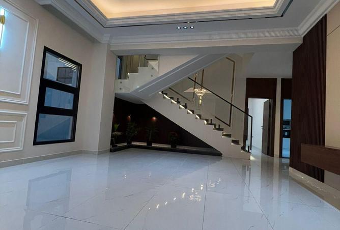 89215519 - صورة العقار 3