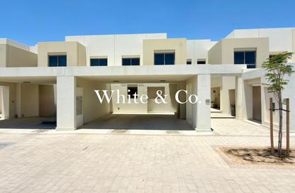 Townhouse - 3 - 4 for sale in Noor Townhouses - Town Square - Dubai